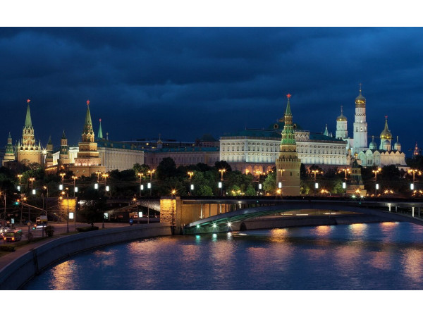 Ночная панорама Московского Кремля Ночная панорама Московского Кремля